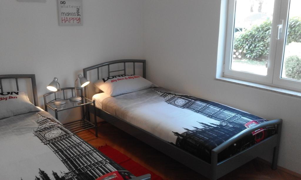 Apartment Laura Poreč Dış mekan fotoğraf